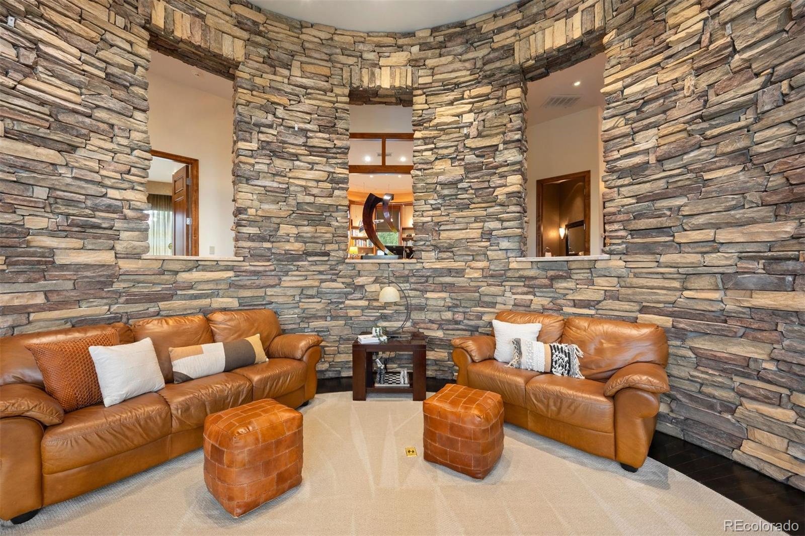 1062 Cypress Way