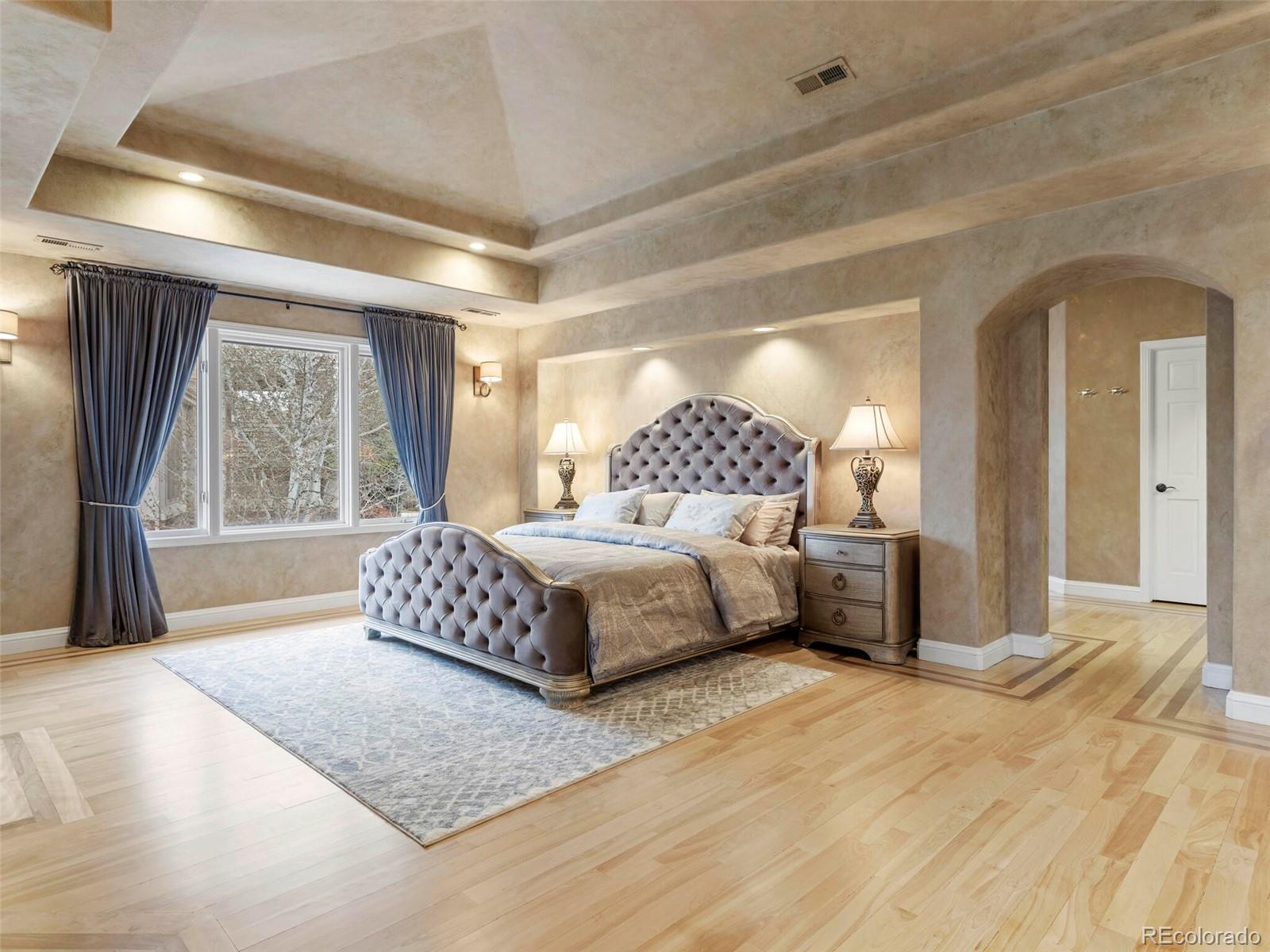 10132 Prestwick Trail
