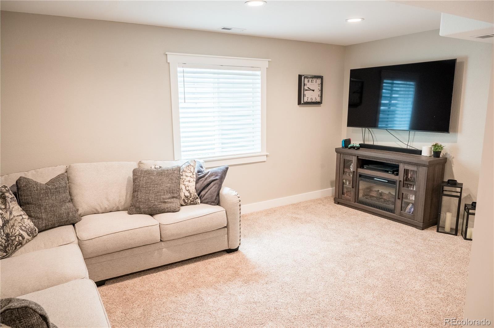 777 Whispering Oak Drive