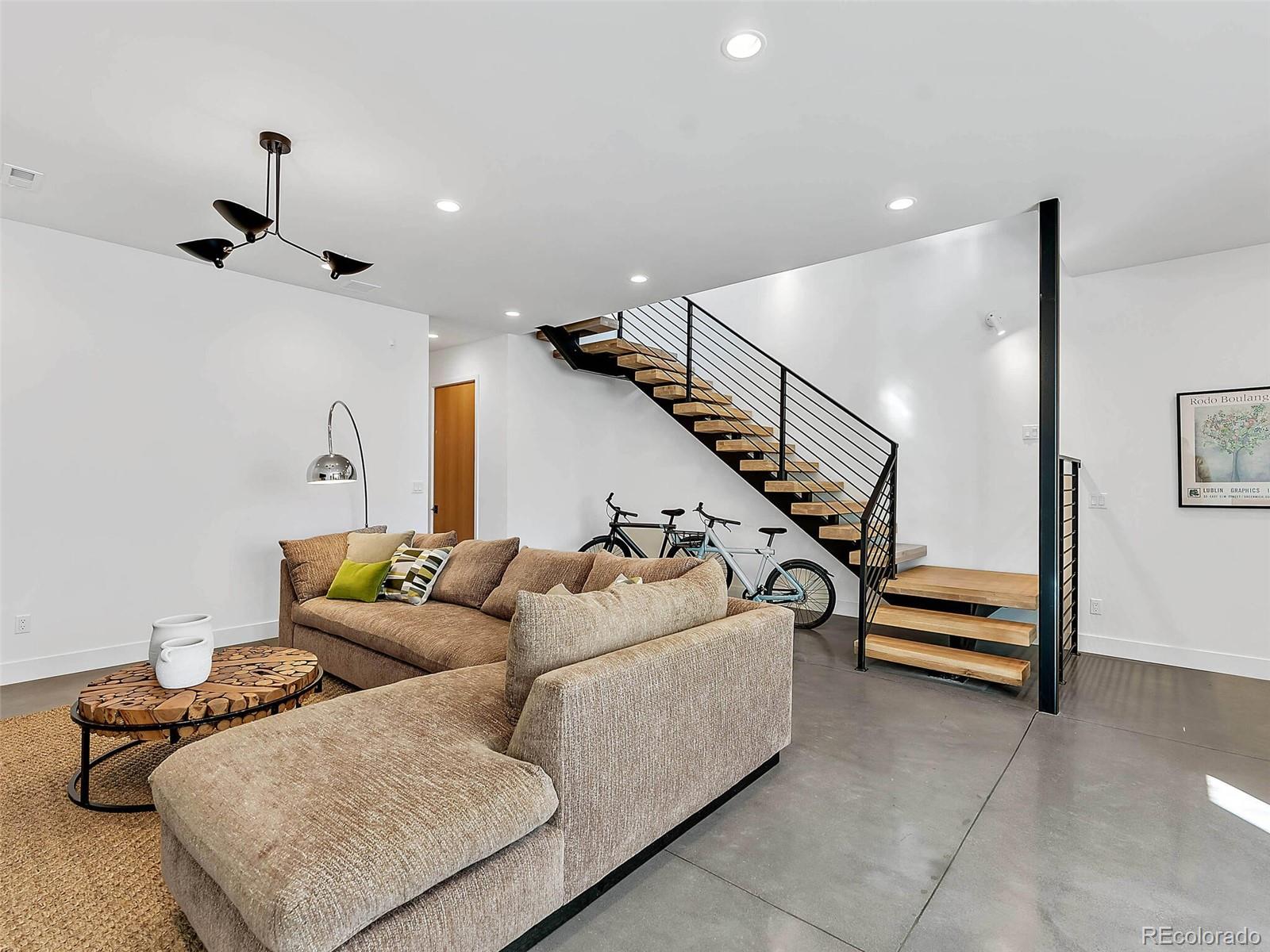 461 Adams Street