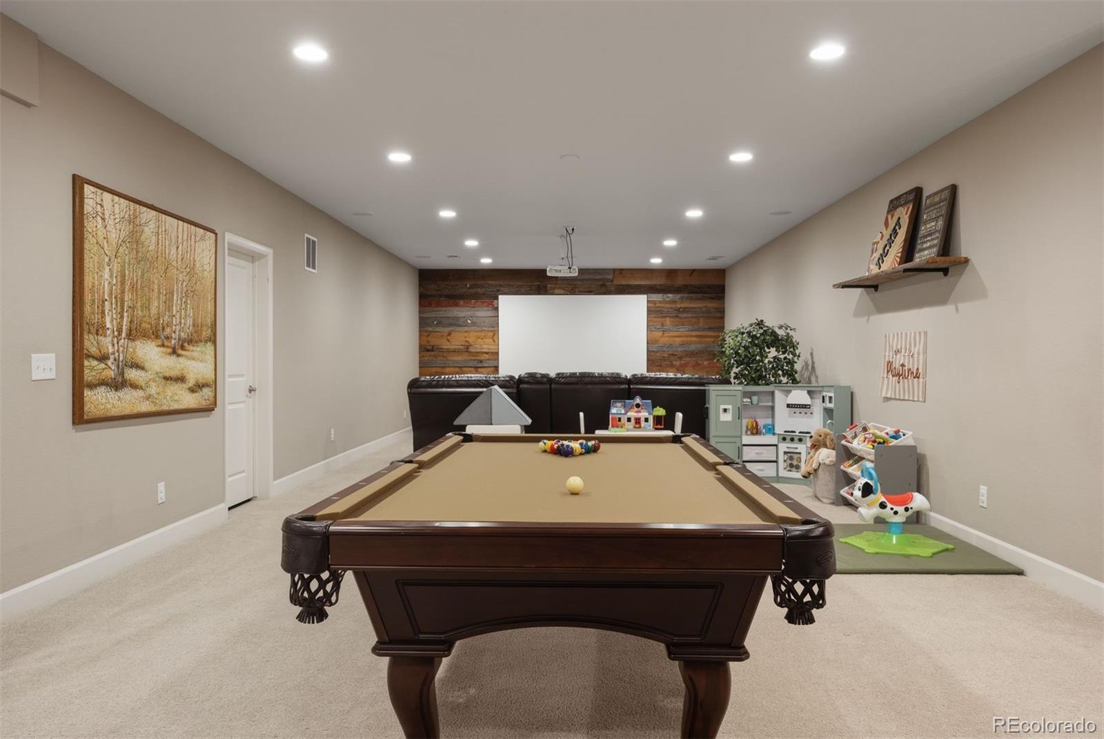 7356 Greenwater Circle