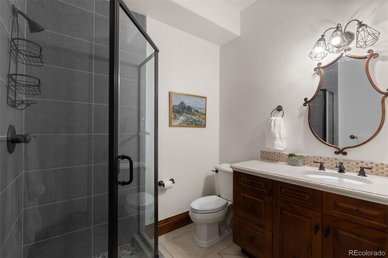 1043 Meteor Place