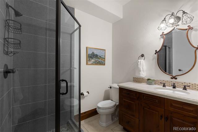 1043 Meteor Place