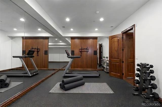 1043 Meteor Place