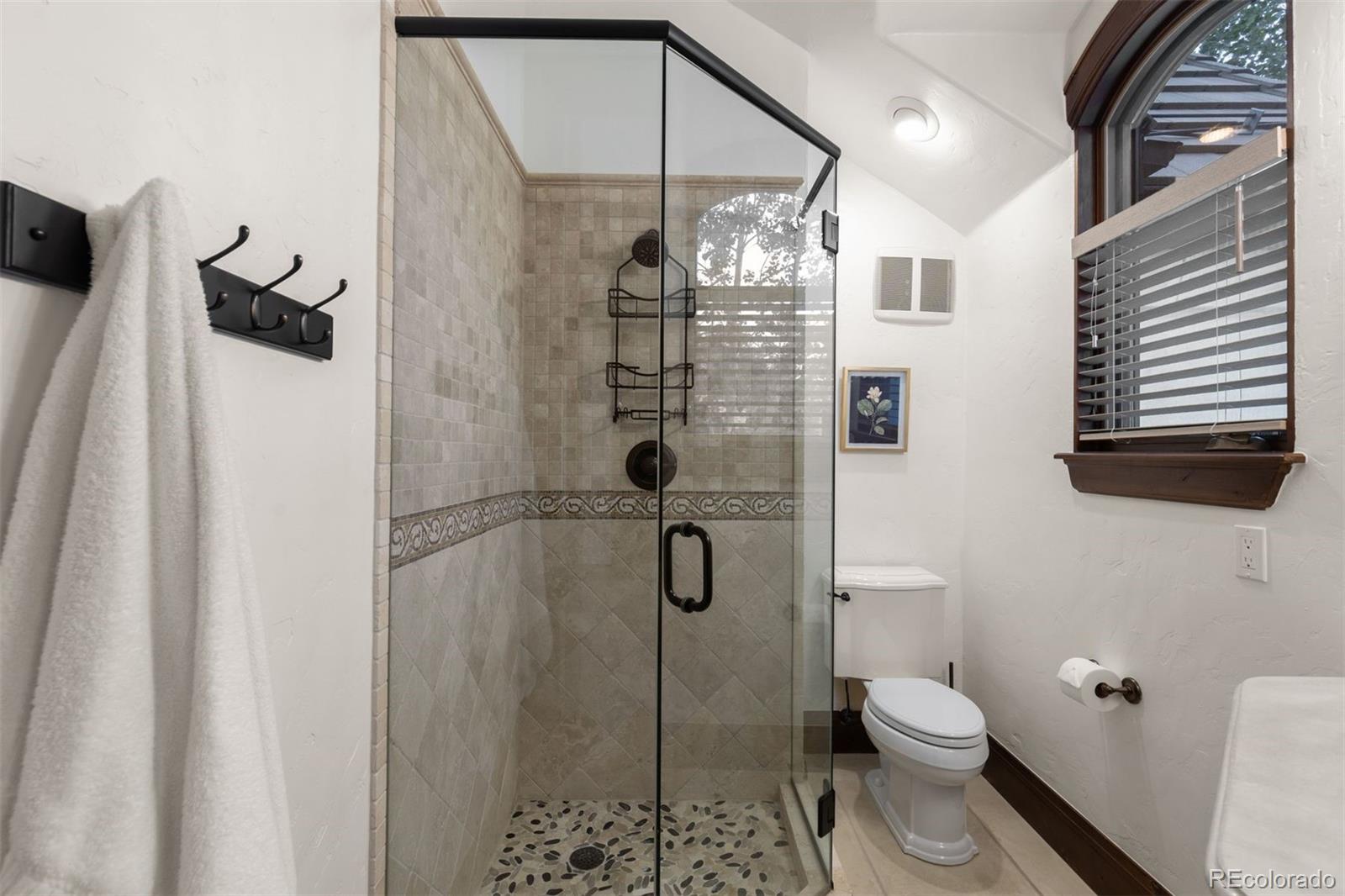 1043 Meteor Place