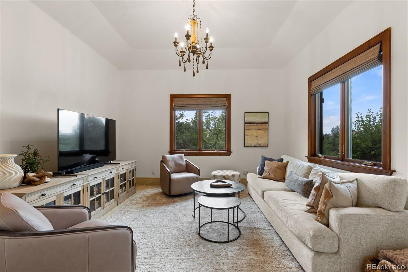 1043 Meteor Place