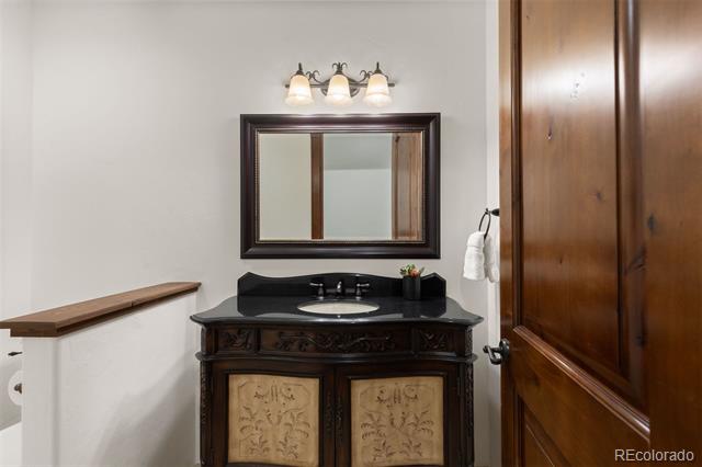 1043 Meteor Place