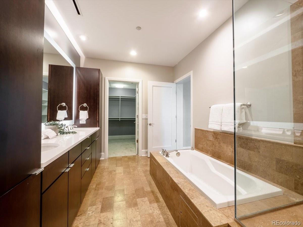 7600 Landmark Way Unit: 501-2