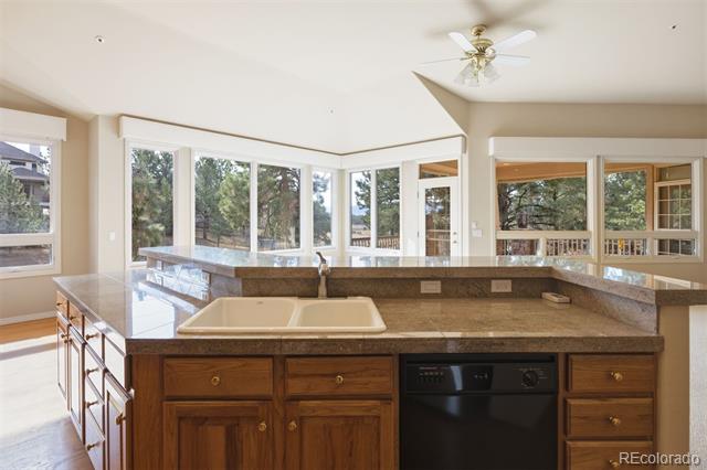 3202 Country Club Parkway