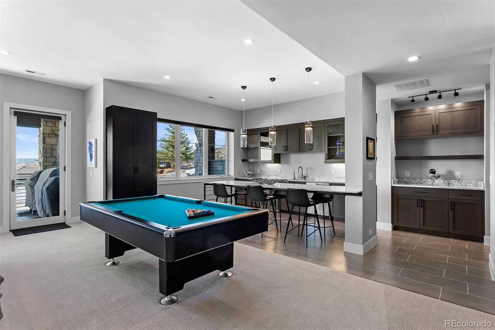 7436 Sapphire Pointe Boulevard