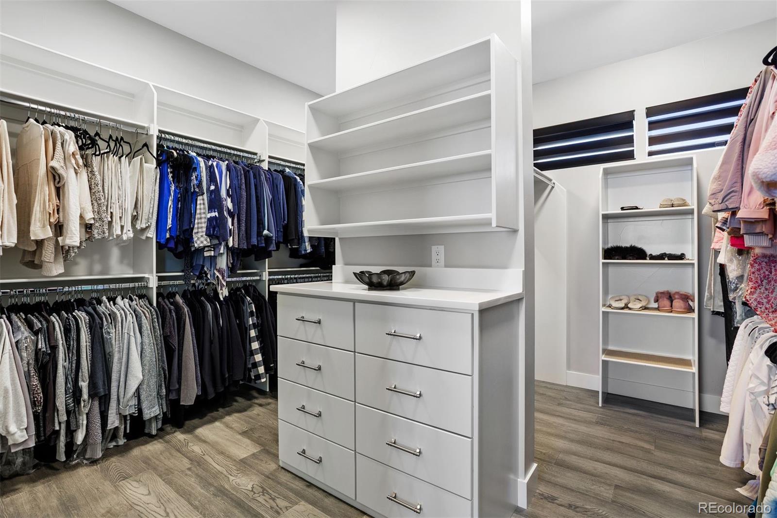 7436 Sapphire Pointe Boulevard