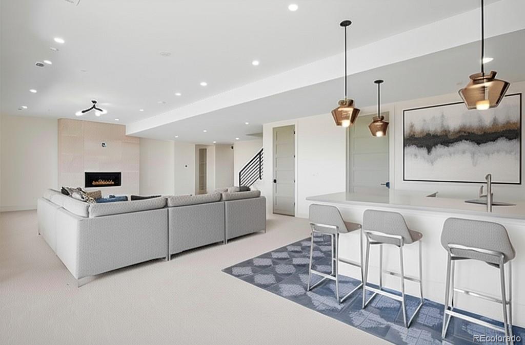 6176 Oxford Peak Lane