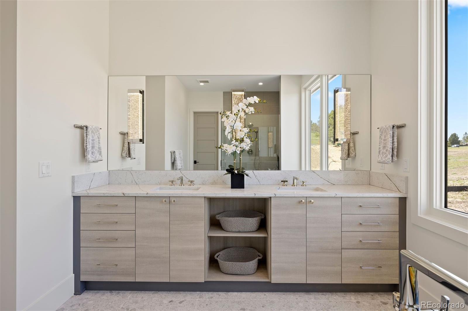 6176 Oxford Peak Lane