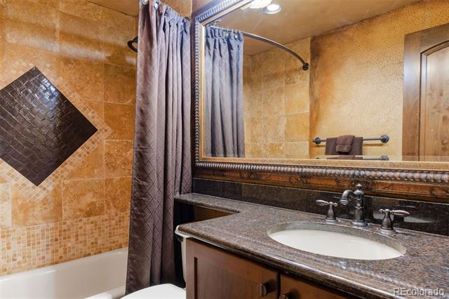 5088 Hidden Pond Place