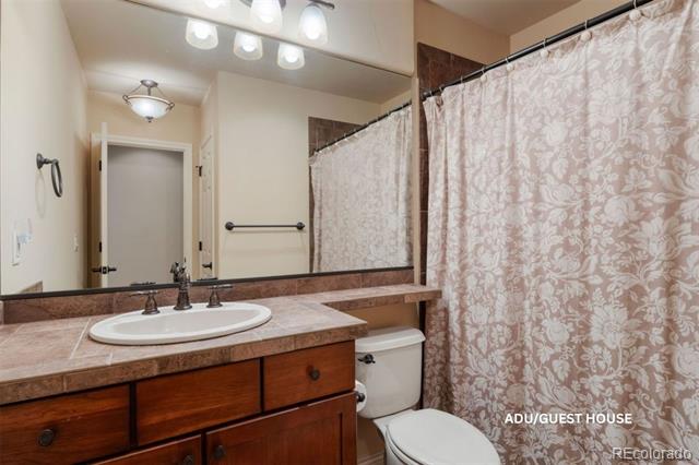5088 Hidden Pond Place
