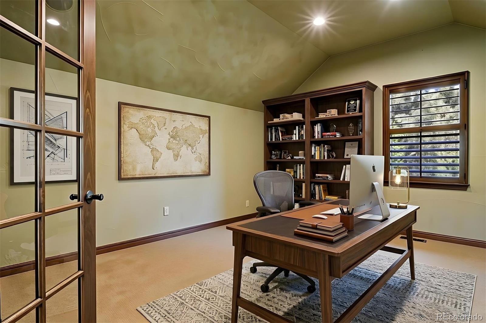 5088 Hidden Pond Place