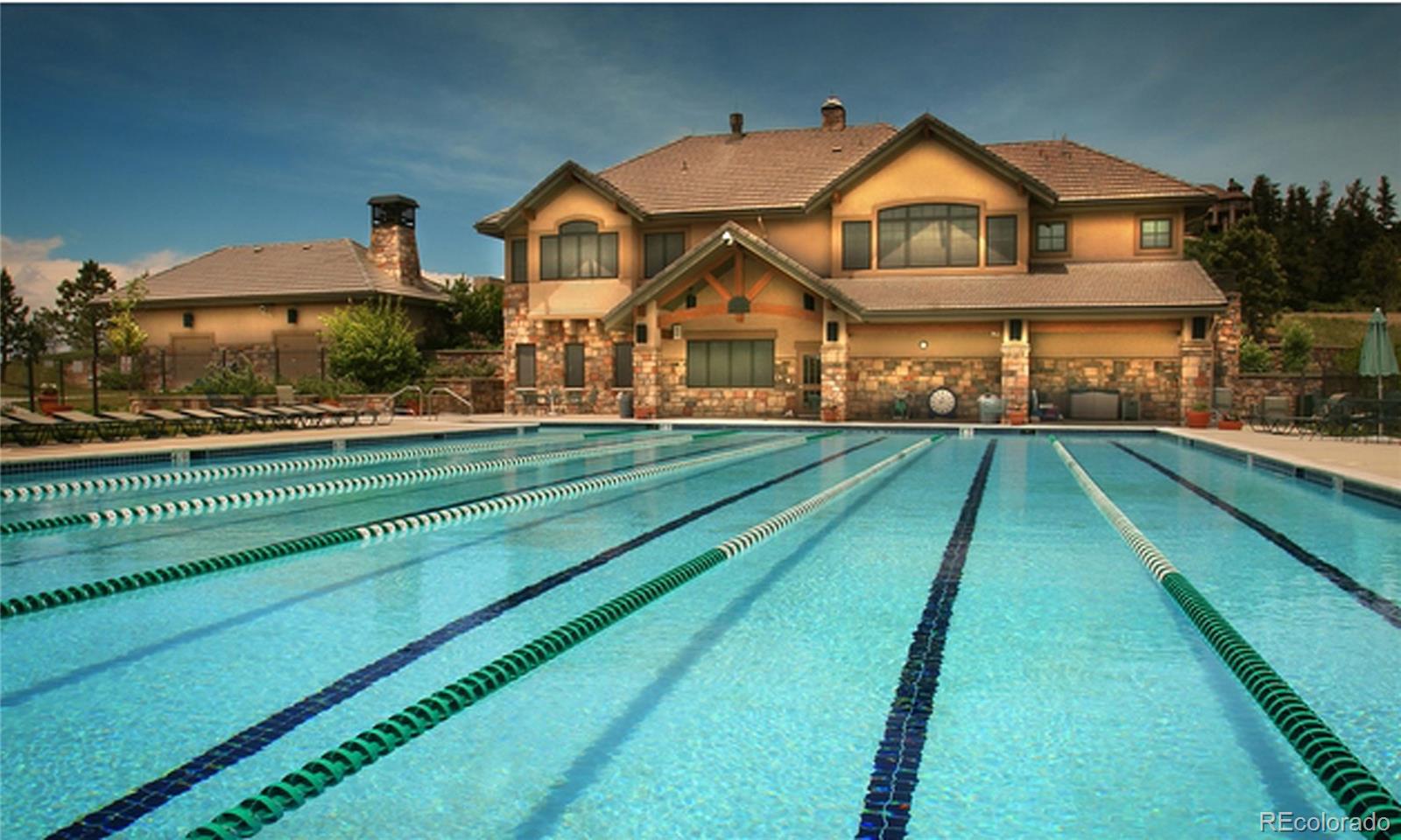 992 Country Club Parkway