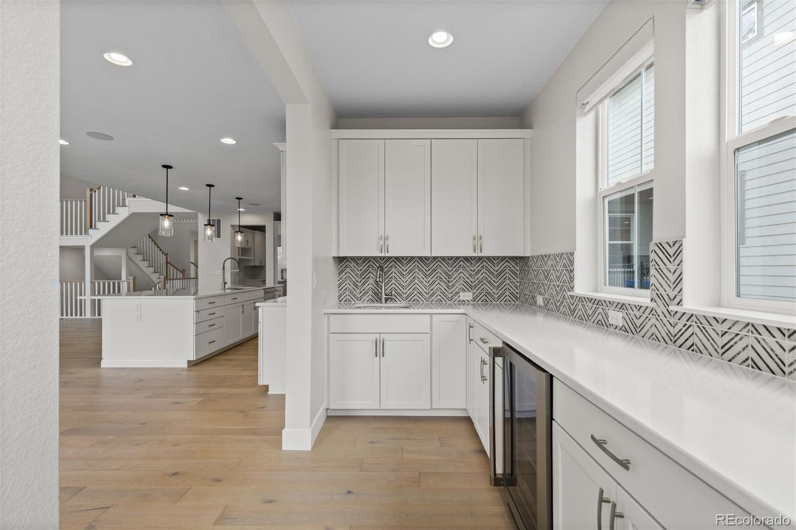 6907 Sunstrand Court