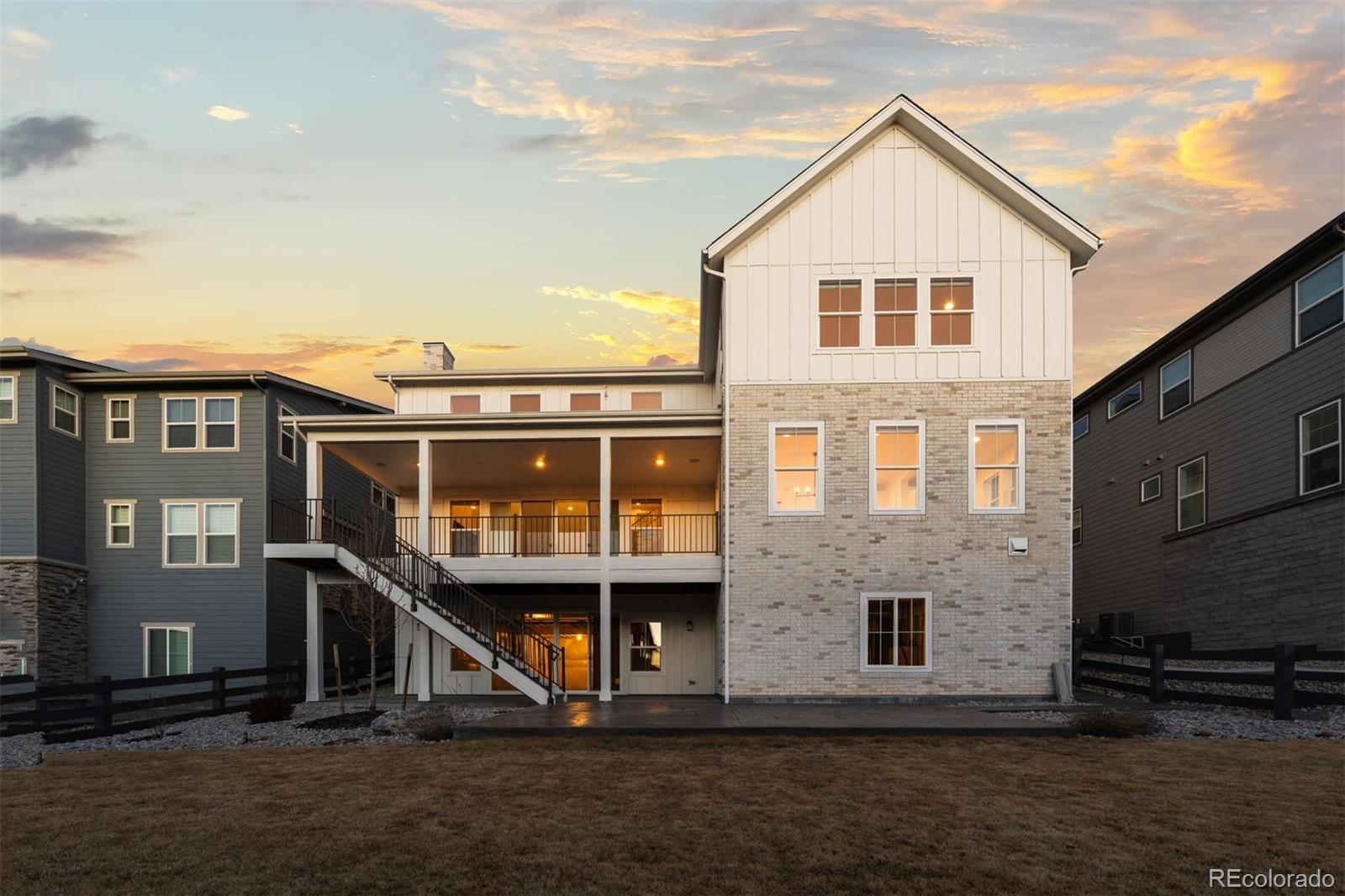 6907 Sunstrand Court