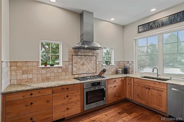5149 Le Duc Lane