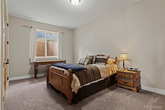 5149 Le Duc Lane