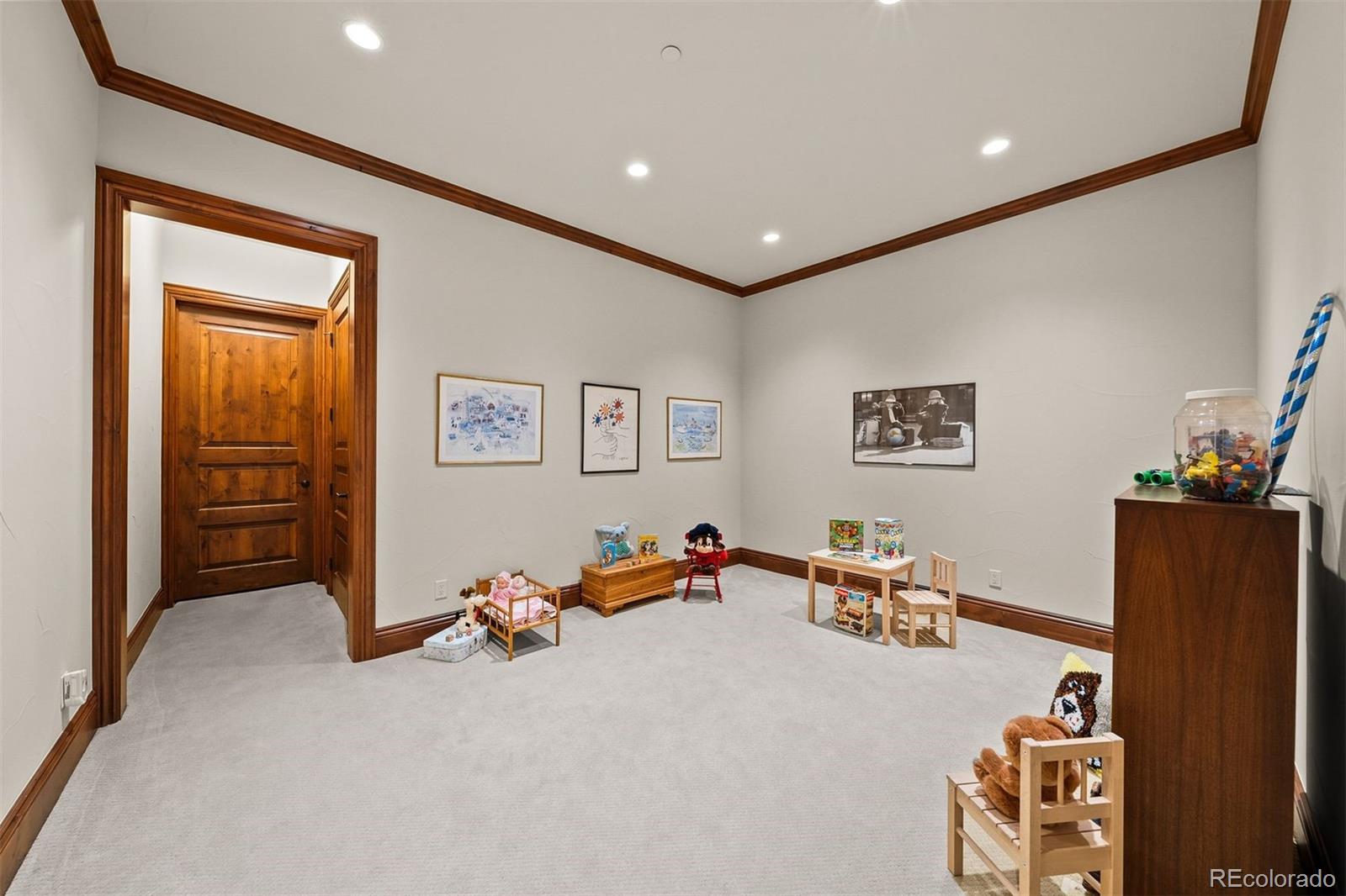 1053 Night Sky Court