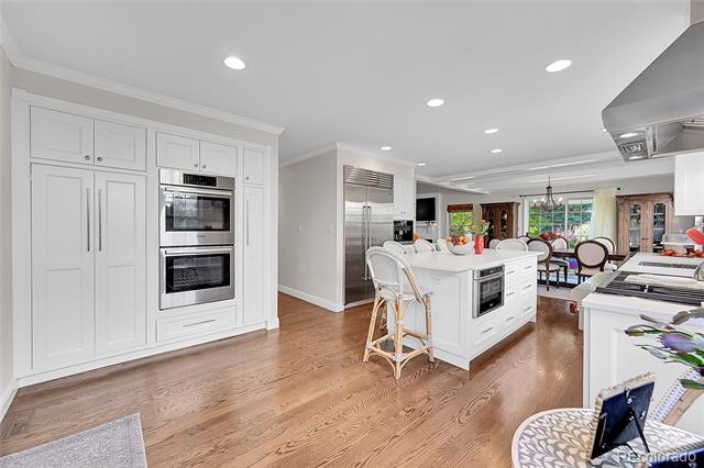 7111 S Poplar Court