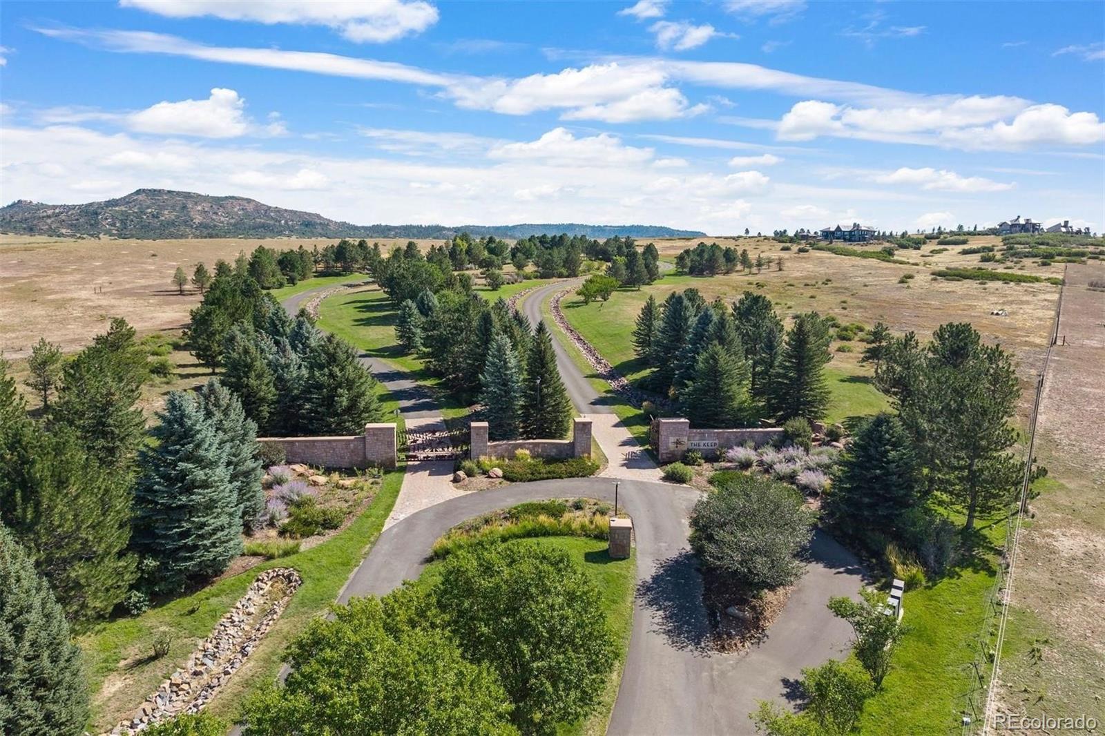 3881 Turret Lane