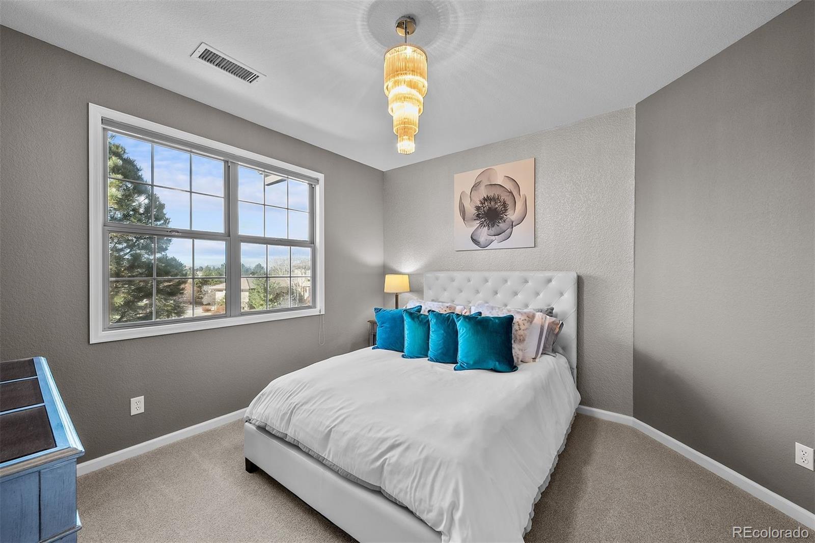 6258 Oxford Peak Court