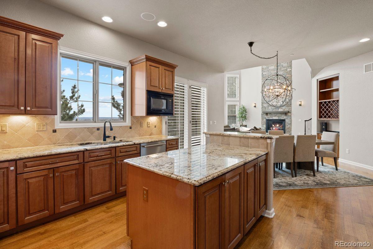 6258 Oxford Peak Court