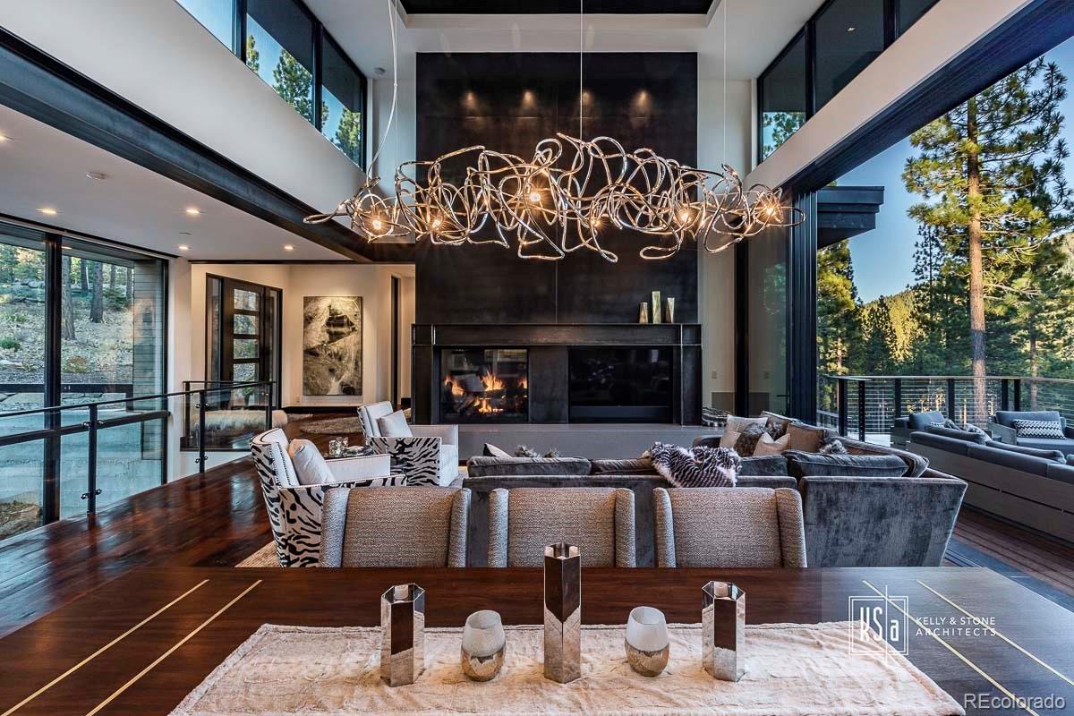 966 Country Club Parkway