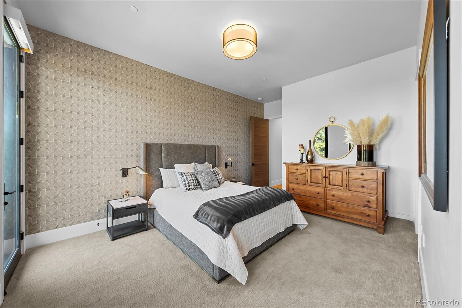 7868 Forest Keep Circle