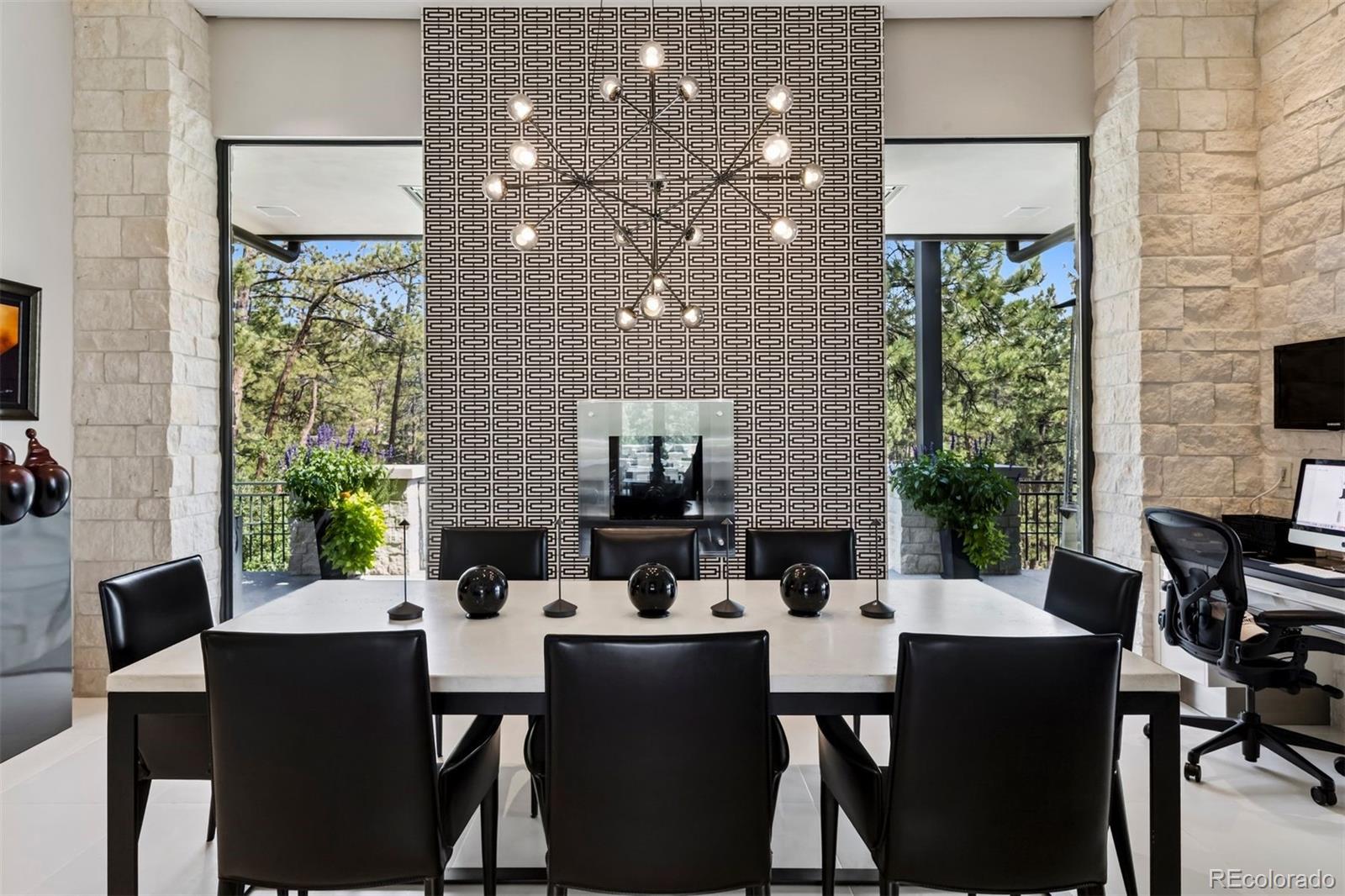 3 Elk Pointe Lane