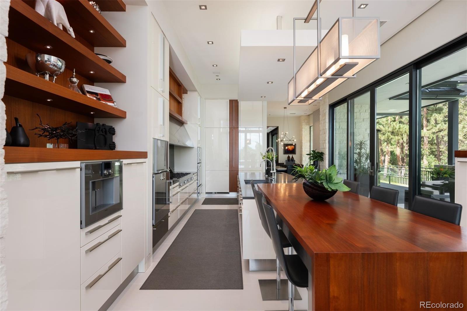 3 Elk Pointe Lane