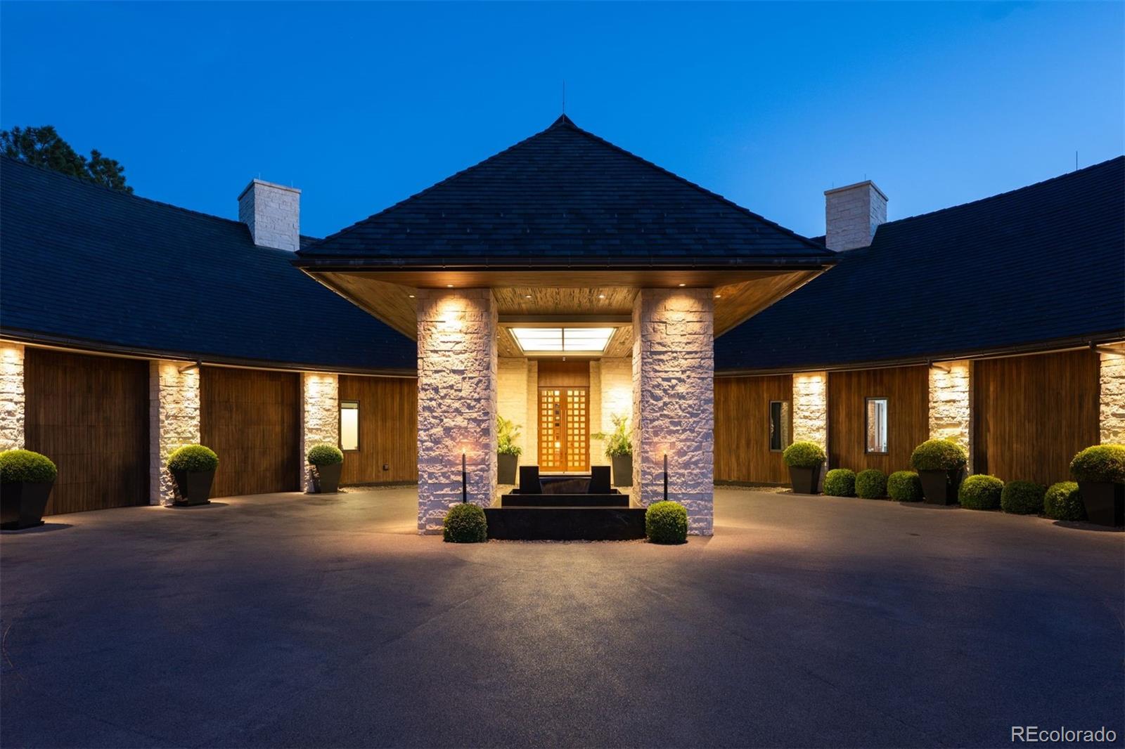 3 Elk Pointe Lane