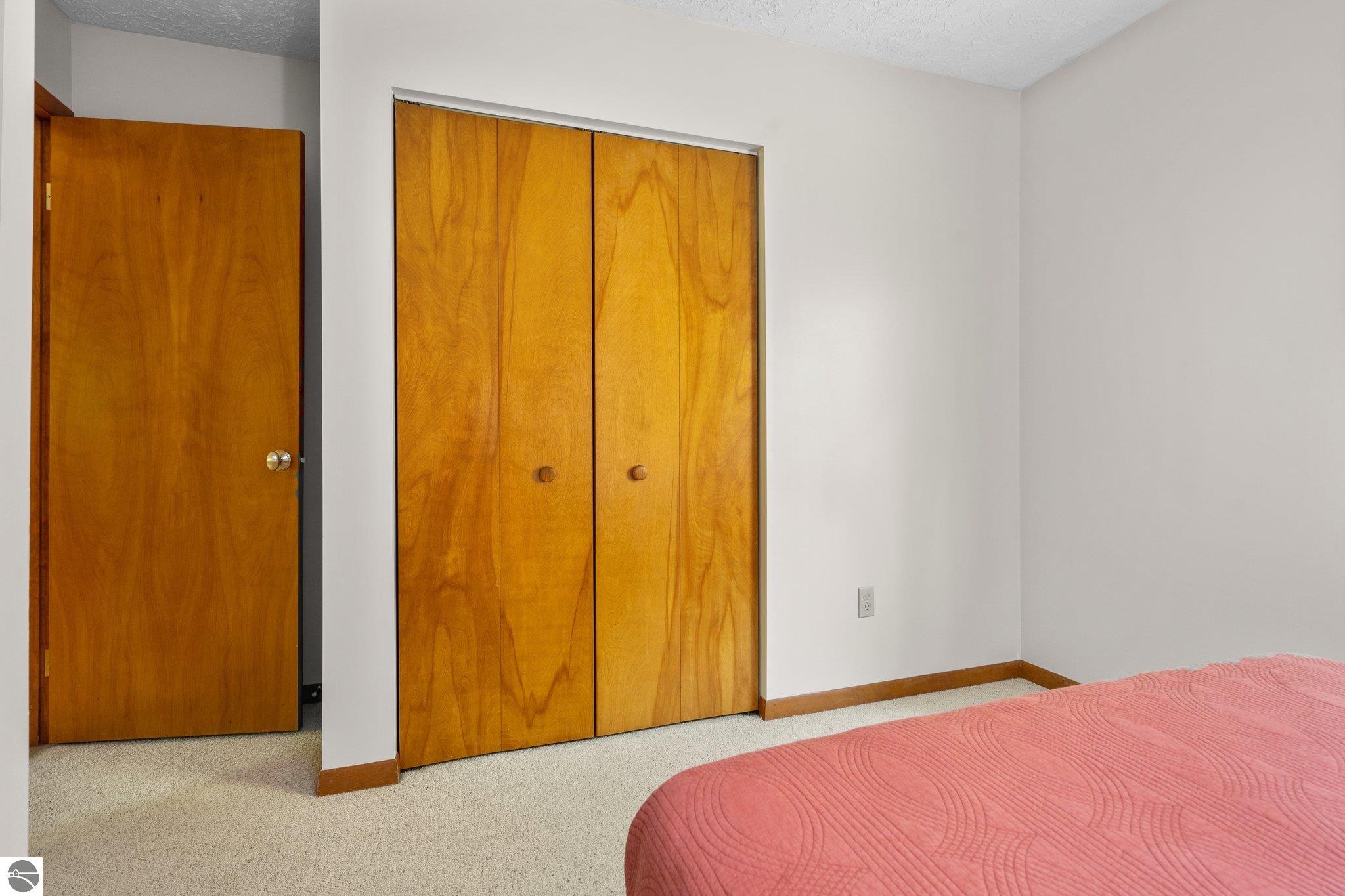 9917 Crescent Shores Road