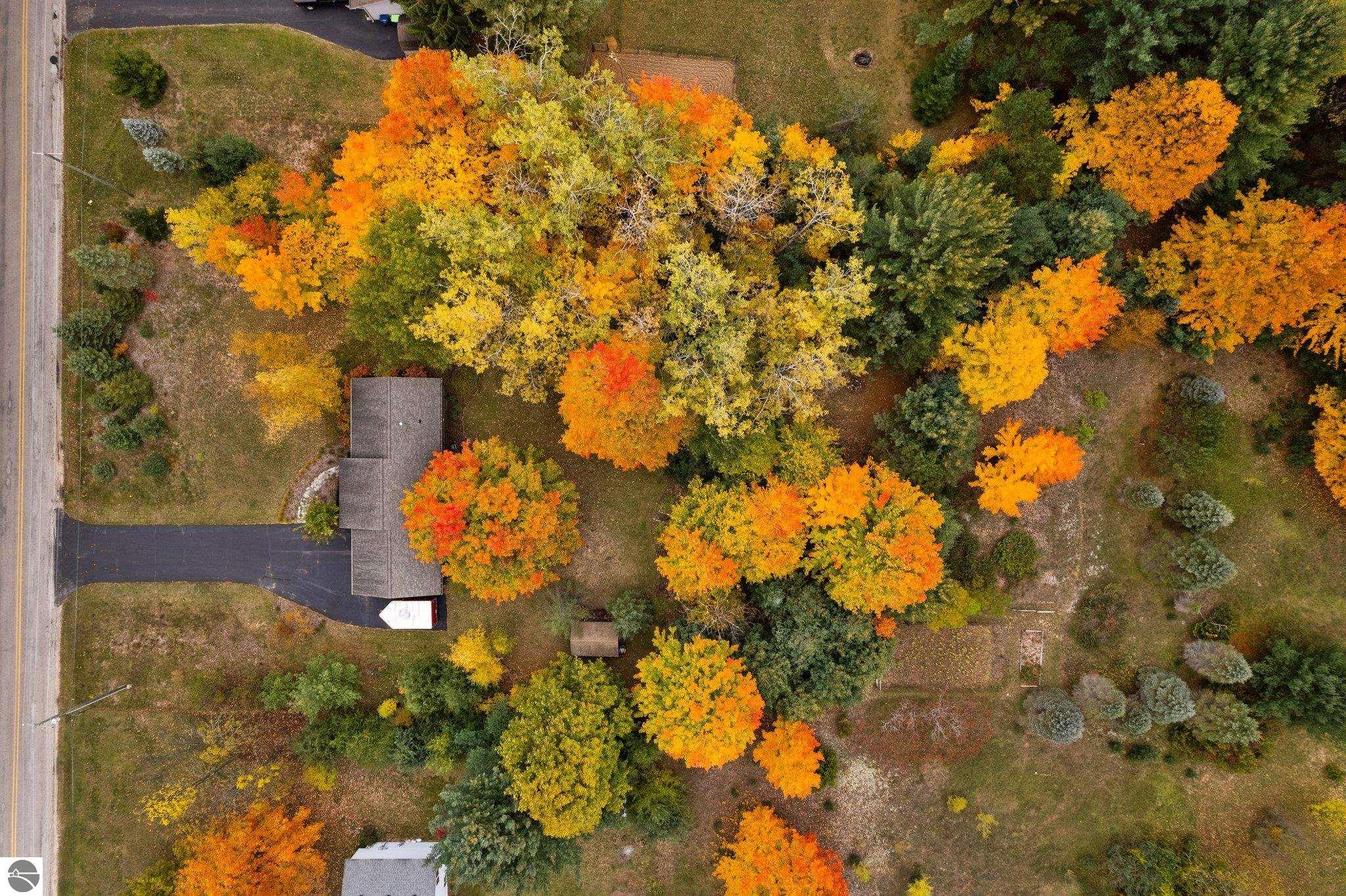 9917 Crescent Shores Road