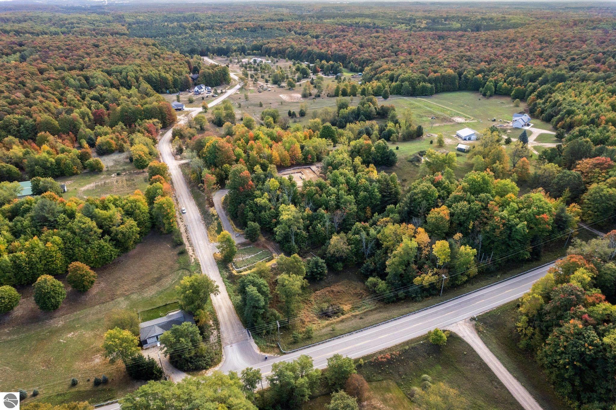 19055 Paradise Ridge Trail