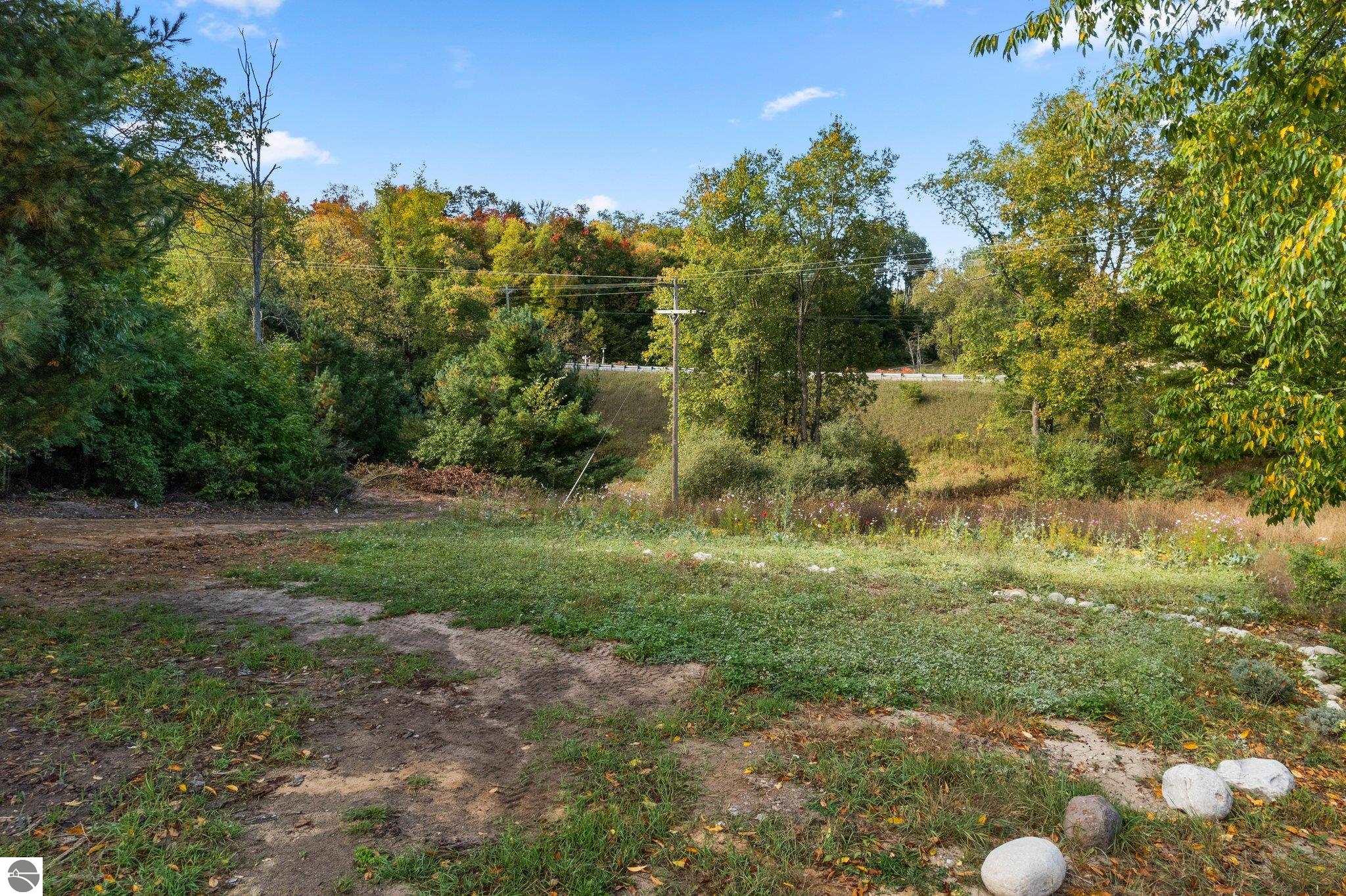 19055 Paradise Ridge Trail