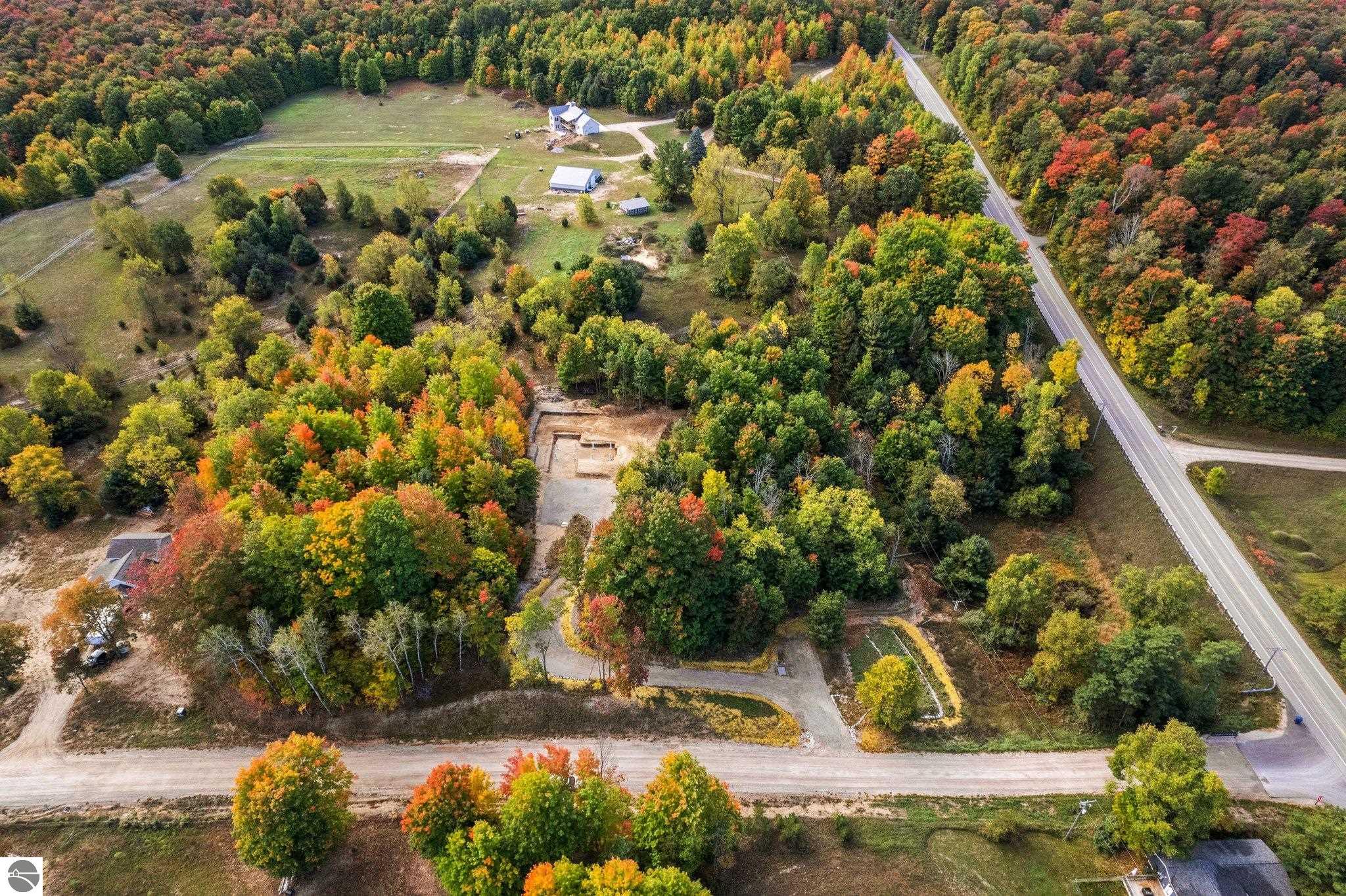 19055 Paradise Ridge Trail