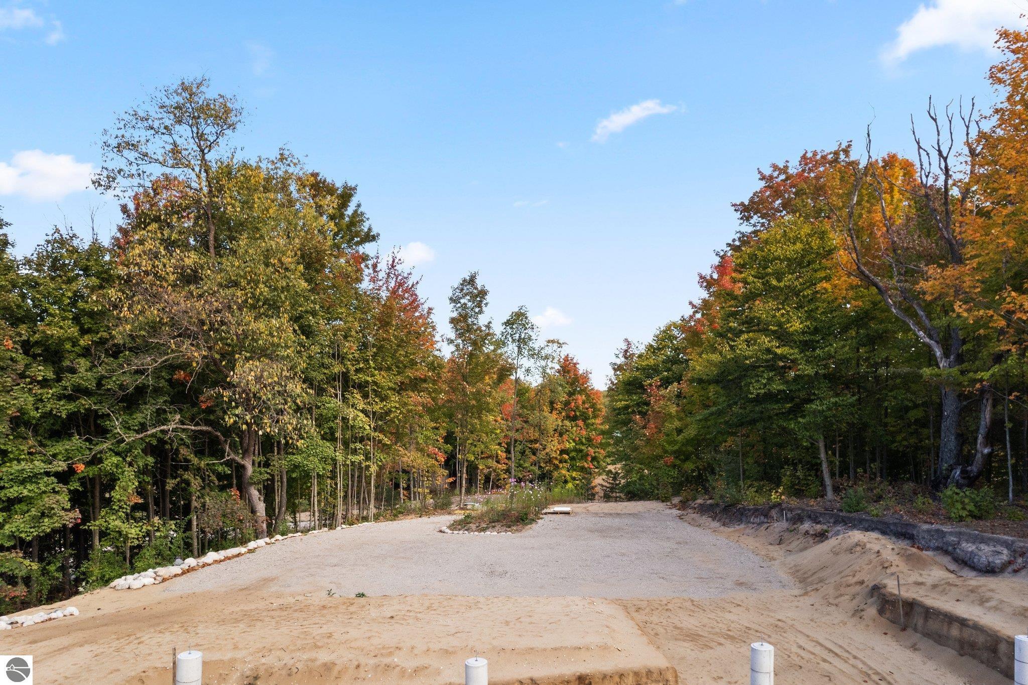 19055 Paradise Ridge Trail