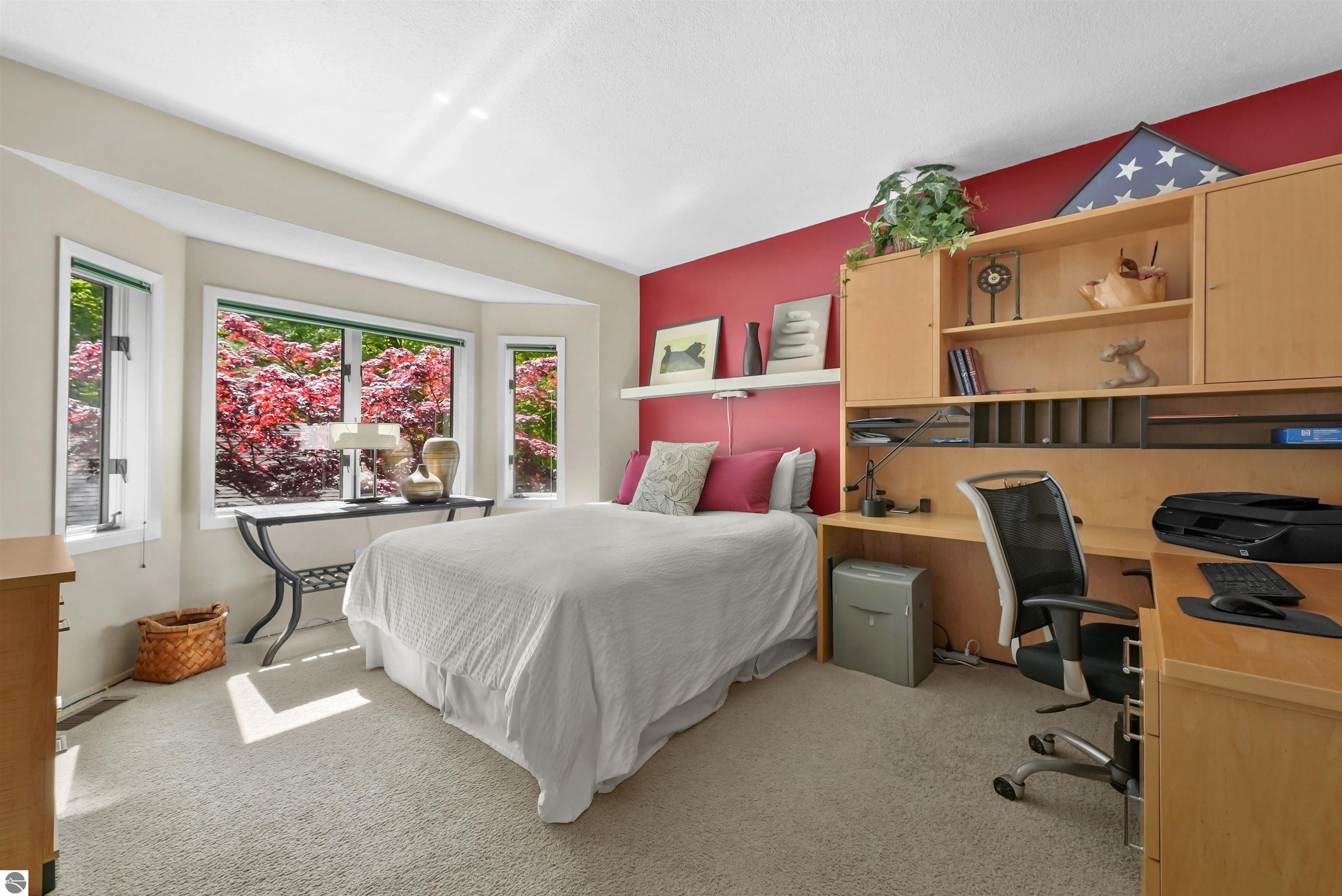 7751 Clearwater Drive