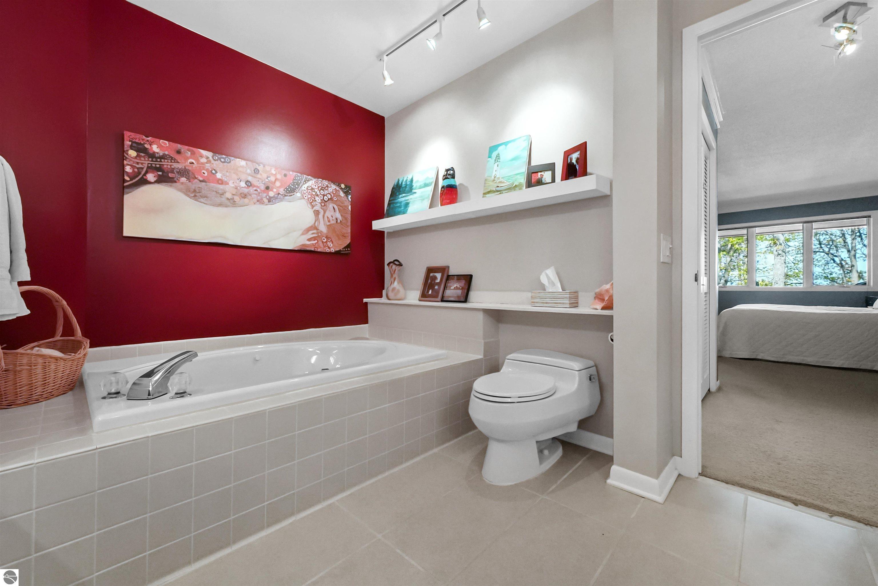 7751 Clearwater Drive