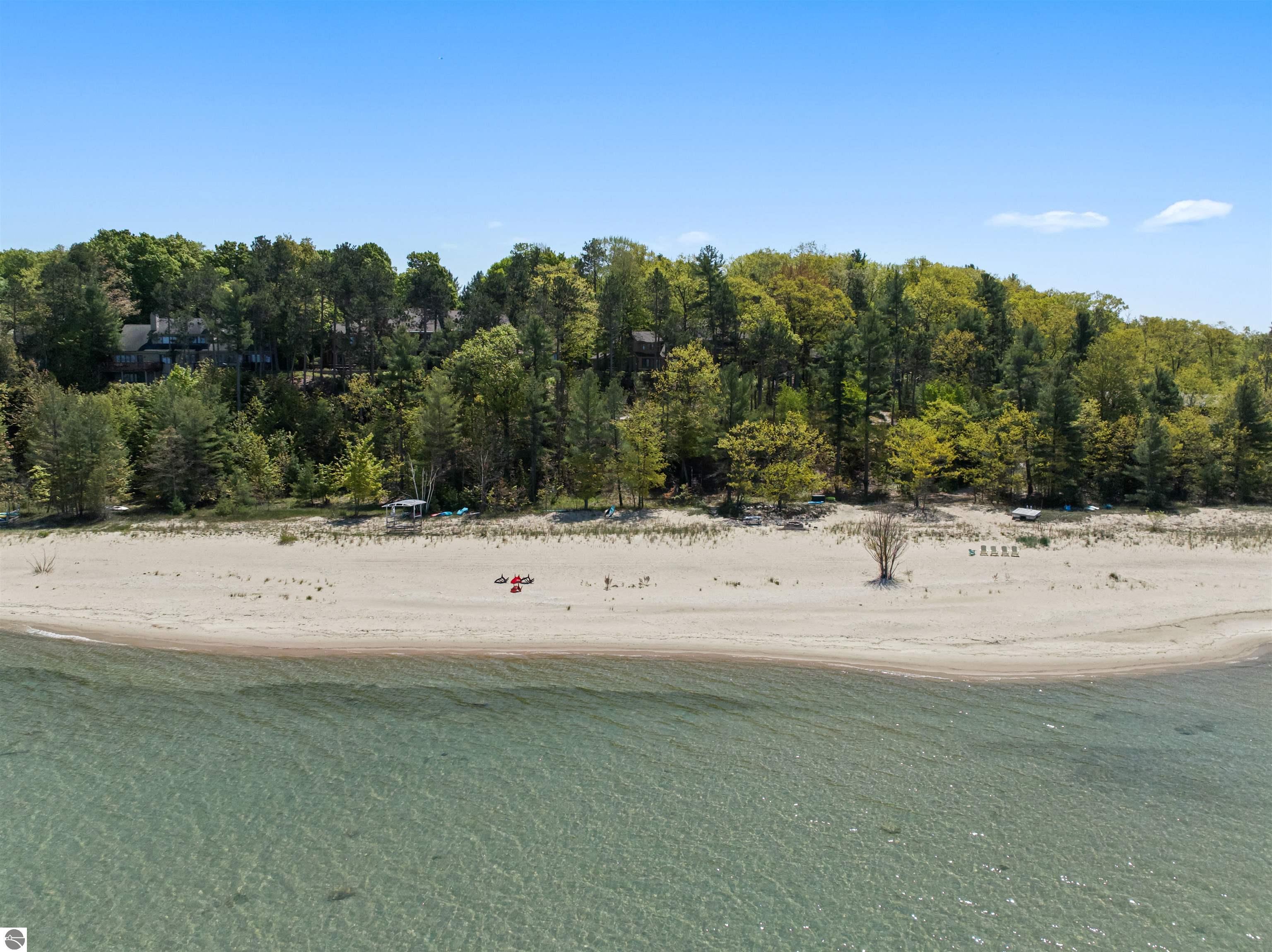 7751 Clearwater Drive