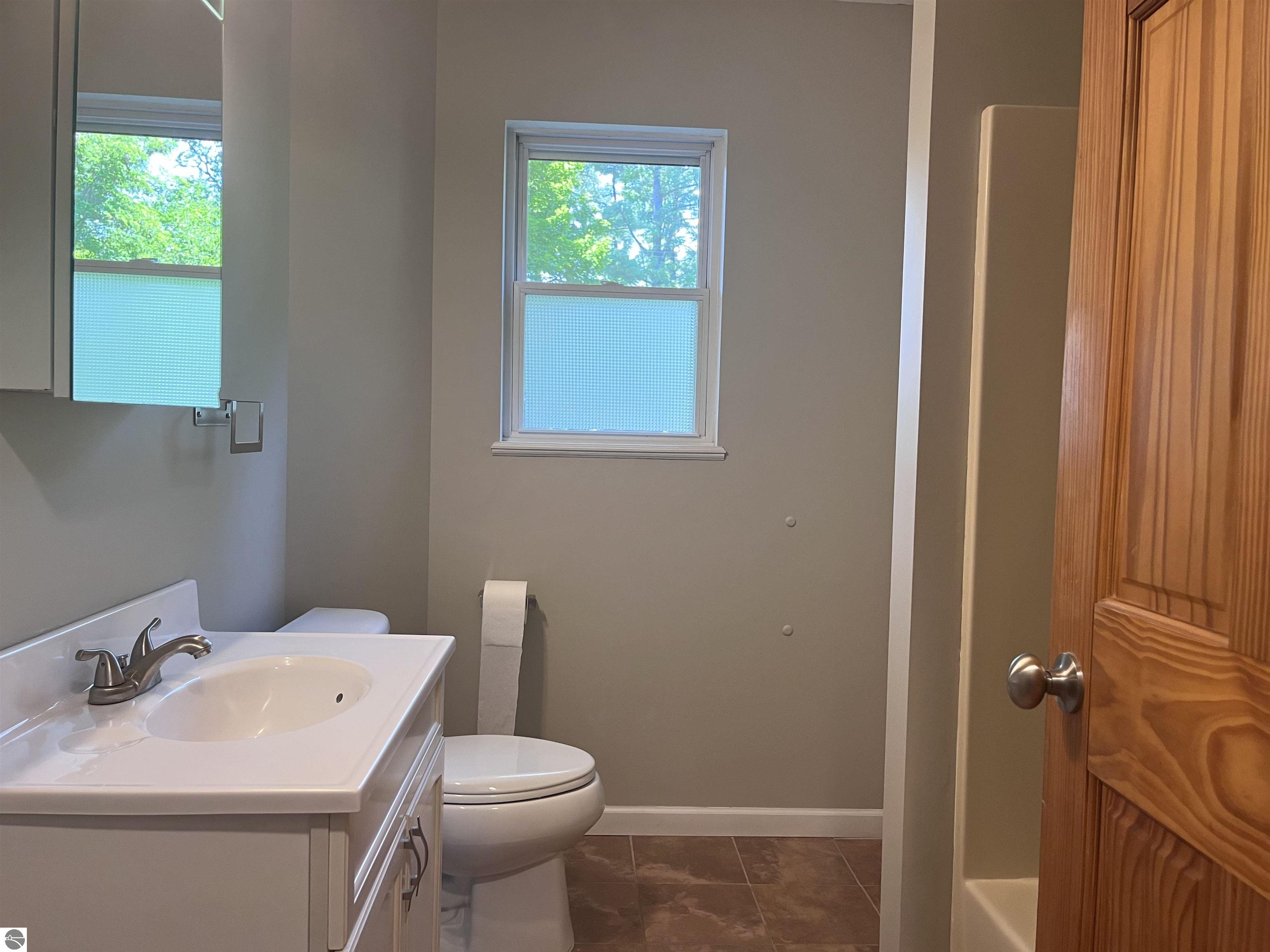 880 Pine Grove Avenue