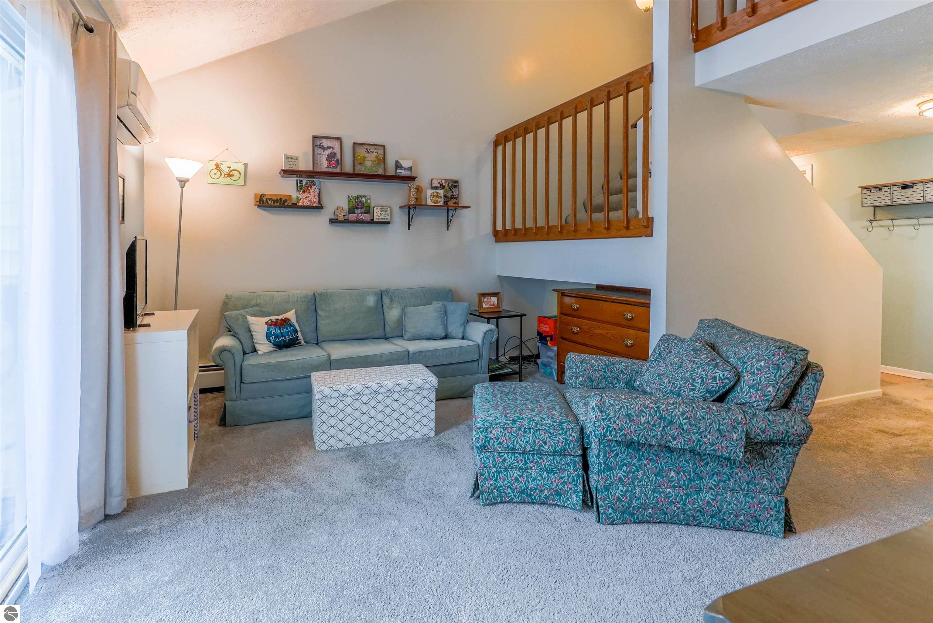 4211 Mitchell Creek # 6