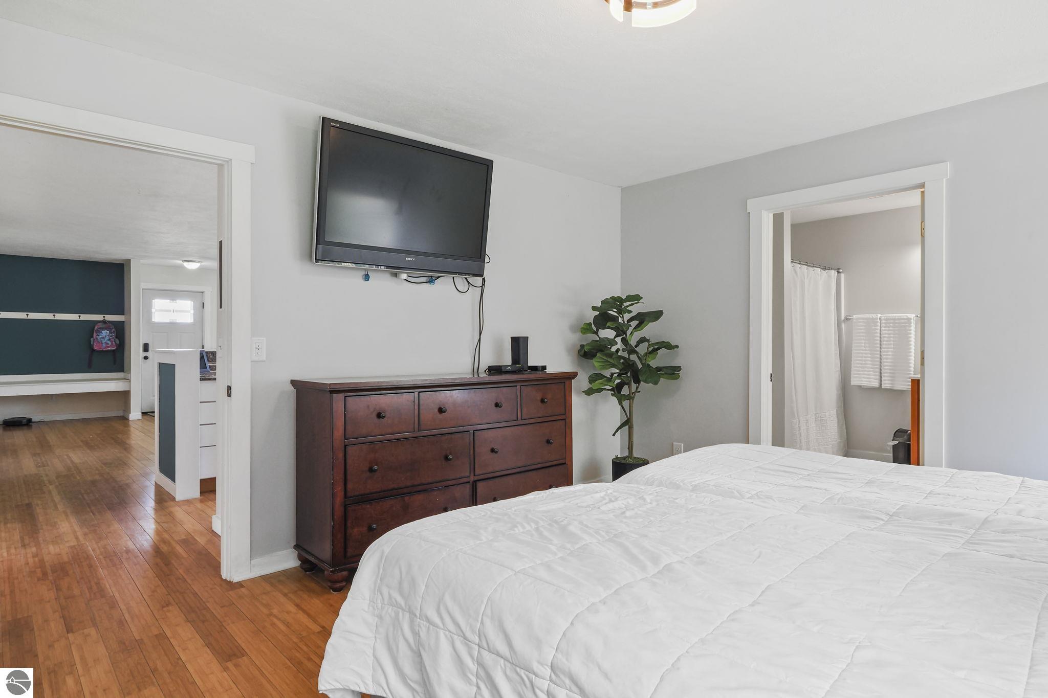 930 Cherry Ridge Drive