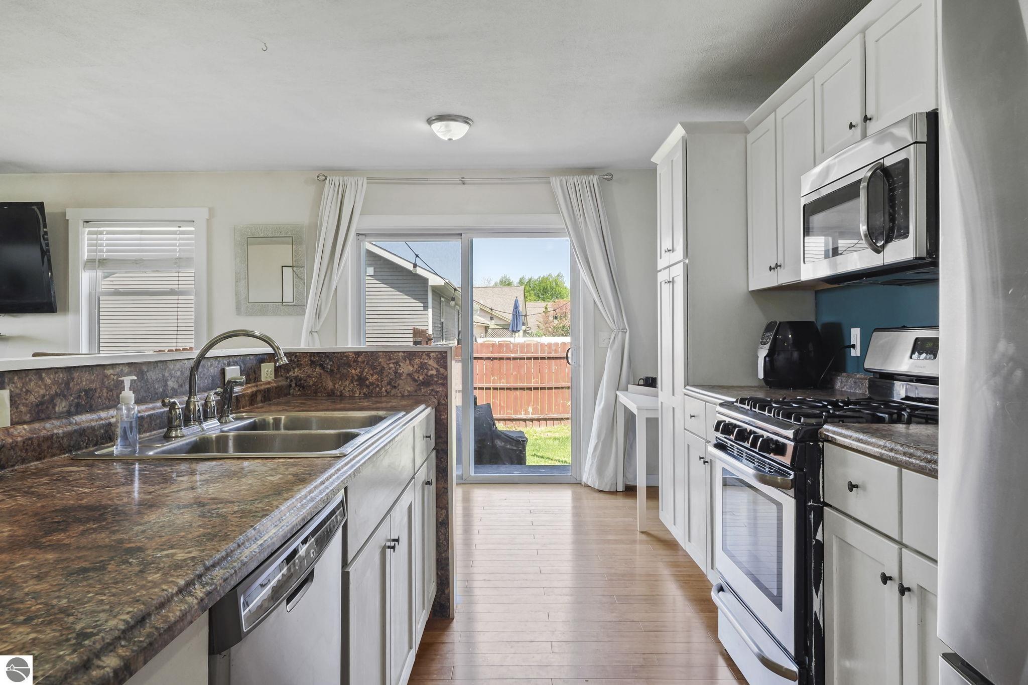 930 Cherry Ridge Drive