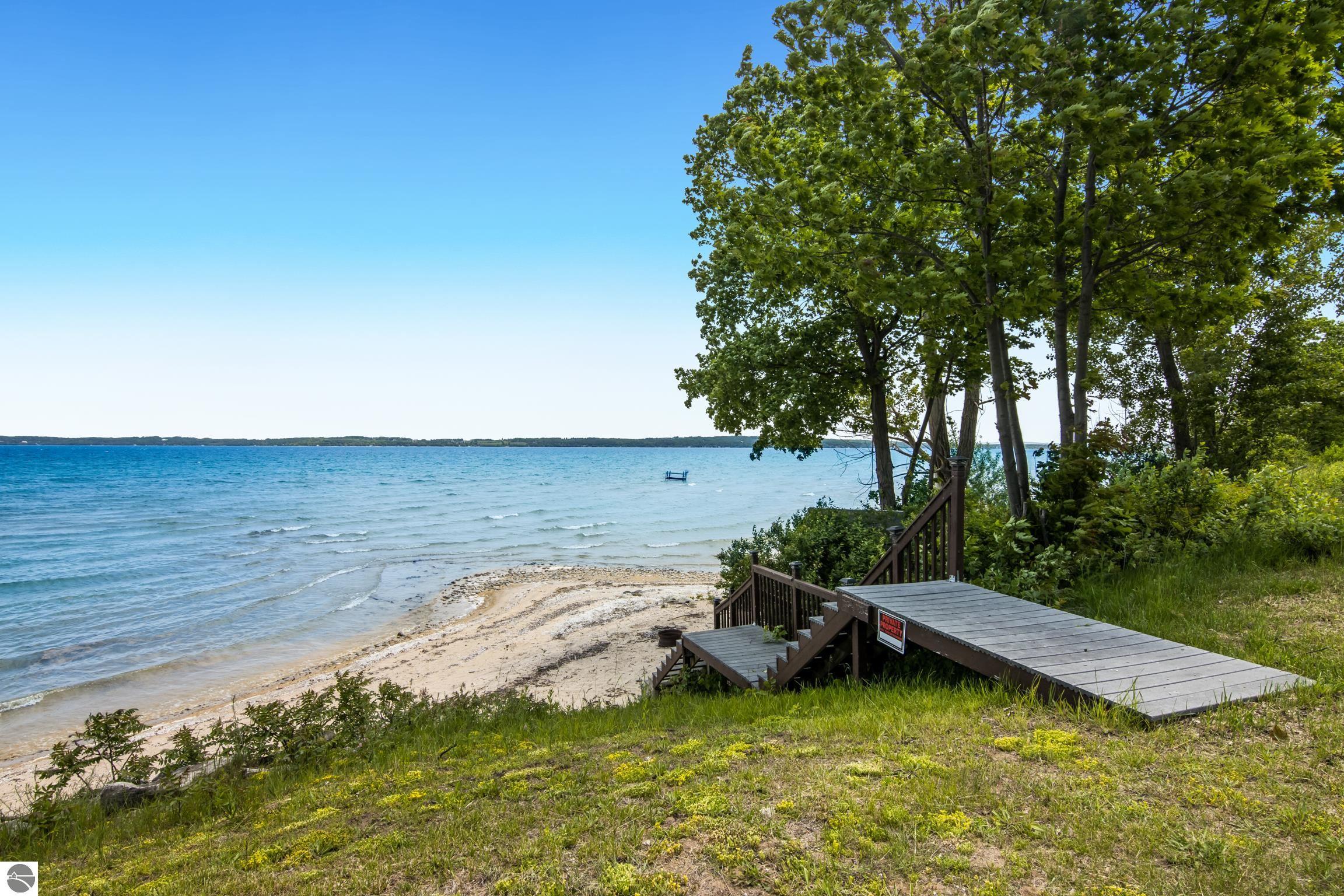 11182 S West Bay Shore Drive