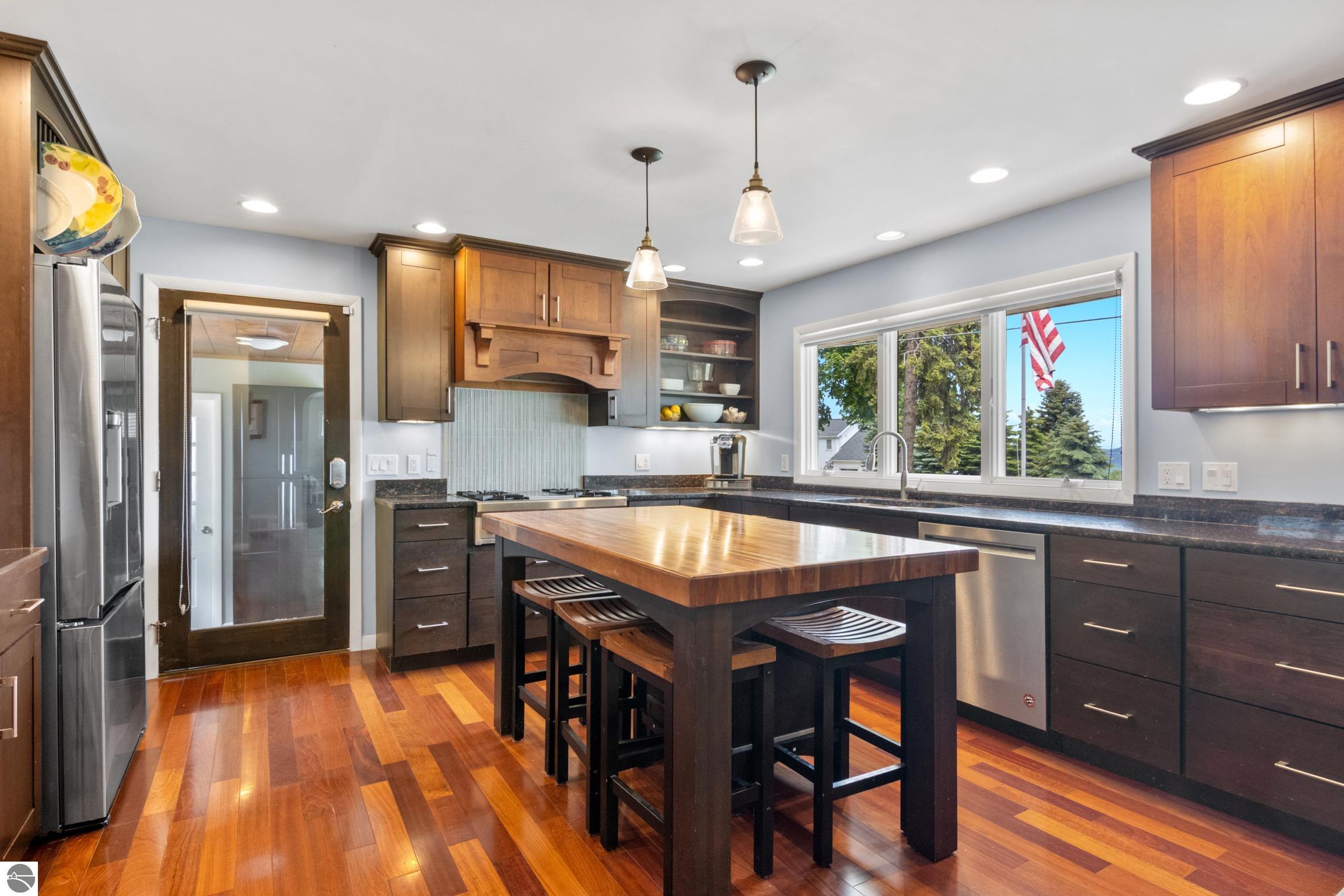 11182 S West Bay Shore Drive